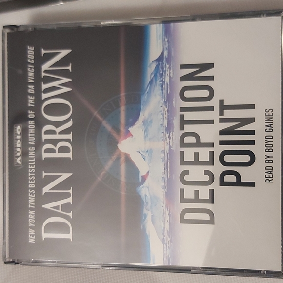The Dan Brown Audio Gift Set Angels & Demons, Deception Point - Picture 5 of 13